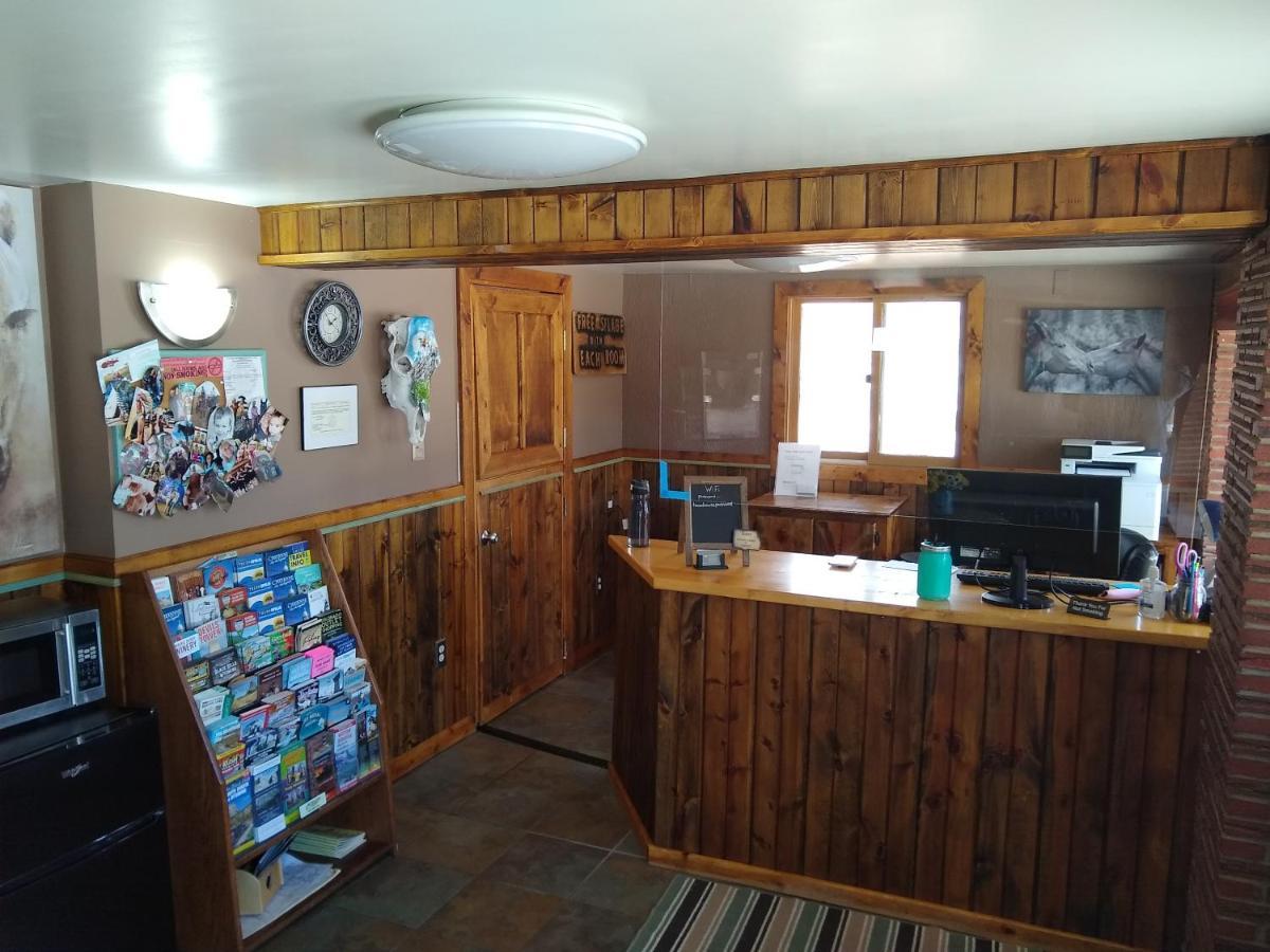 Townhouse Motel Lusk Zewnętrze zdjęcie